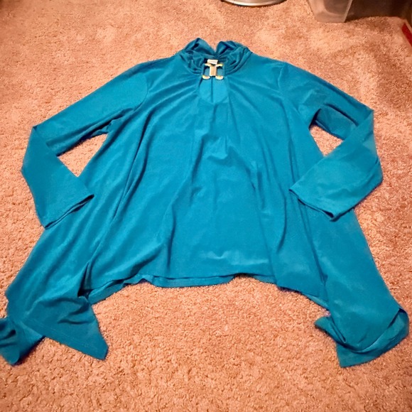 VENUS Tops - Venus Teal Blue Sharkbite Hem Tunic Top Gold Hardware Keyhole Mock Neck XL